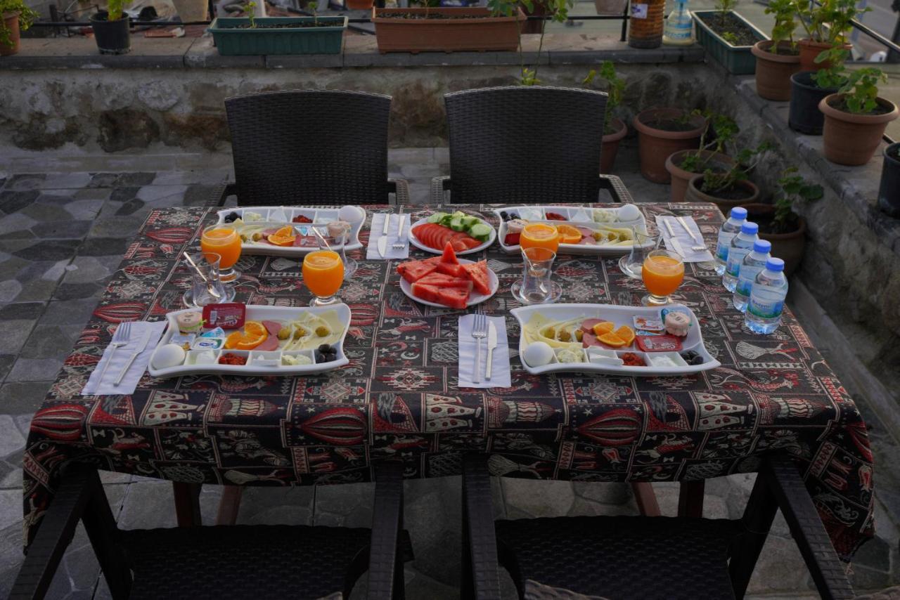 Lucky Luke Stone House Apartman Göreme Kültér fotó
